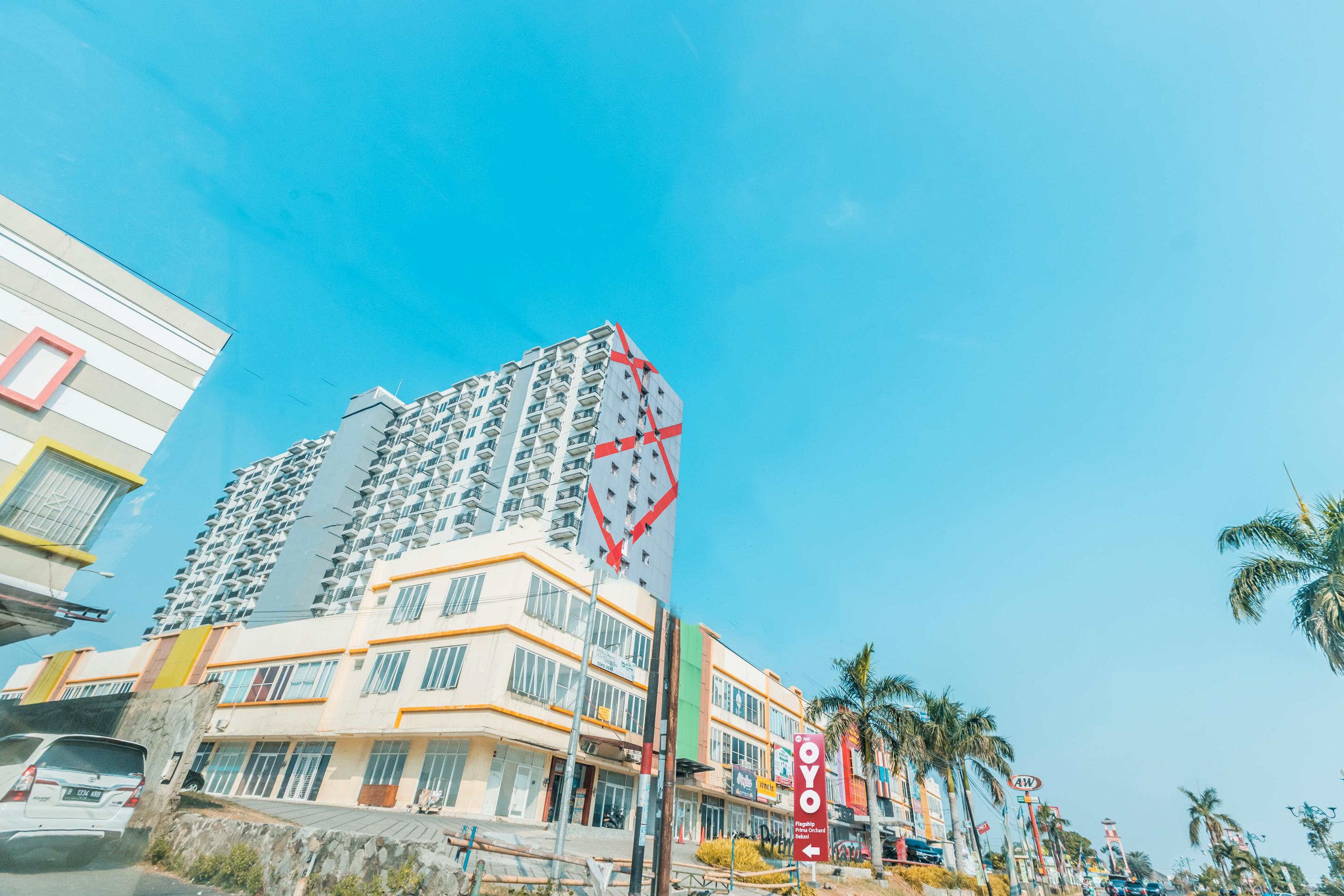 Oyo Flagship 766 Prima Orchard Hotell Bekasi Exteriör bild